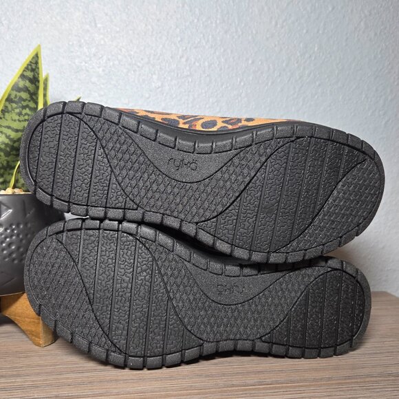 NEW!!! Ryka Stellar Slip On Clogs/Shoes Cheetah Print Cozy Faux Fur- Size: 5.5 - Picture 7 of 9